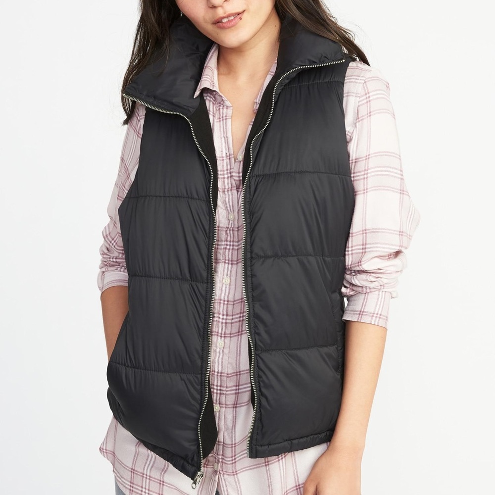 Old Navy Puffer Vest